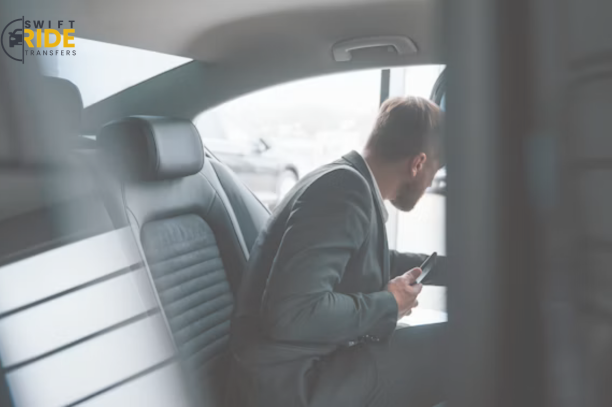 How Early Should I Book a Heathrow Airport Taxi
